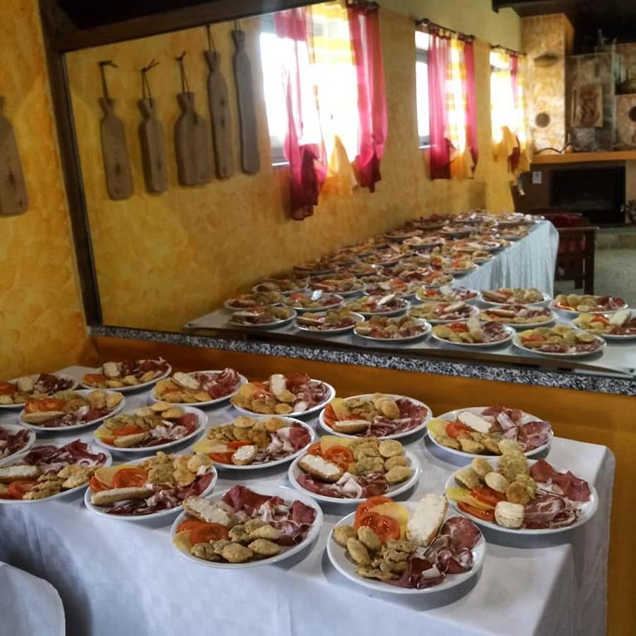 Agriturismo Usurtala Orani Bagian luar foto