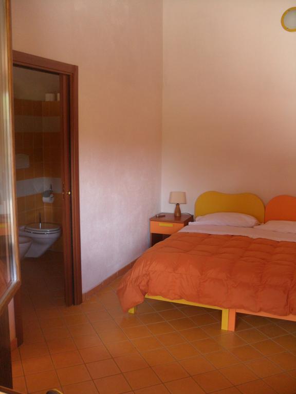Agriturismo Usurtala Orani Bagian luar foto