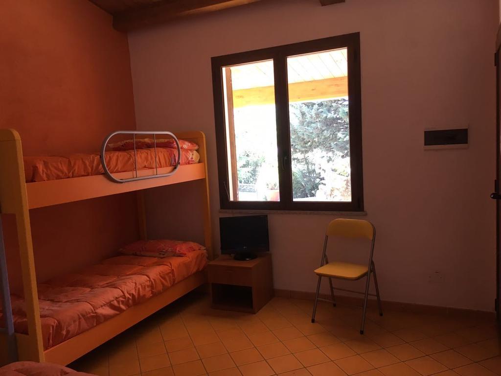 Agriturismo Usurtala Orani Bagian luar foto